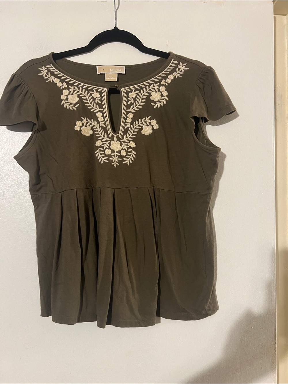 Michael Kors petite embroidered cap sleeve babydoll top. 100% cotton